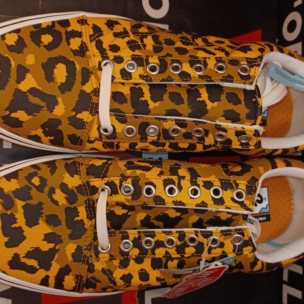 Vans Comfycush Old Skool Men's 10.5 Leopard Golde… - image 8